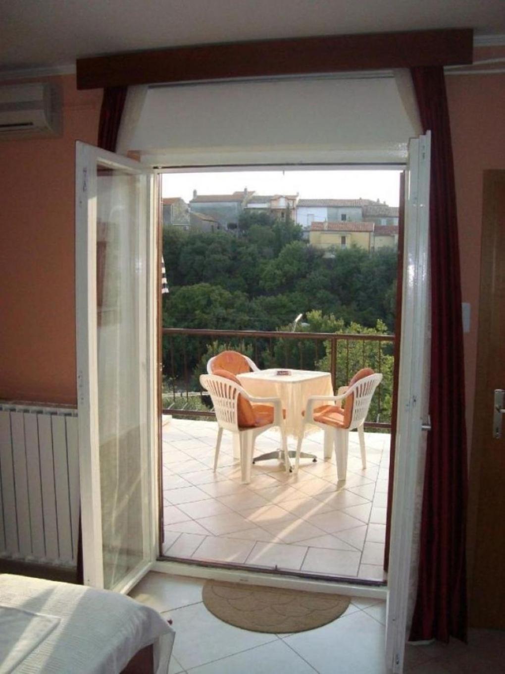 Apartment Marie Omišalj Kültér fotó