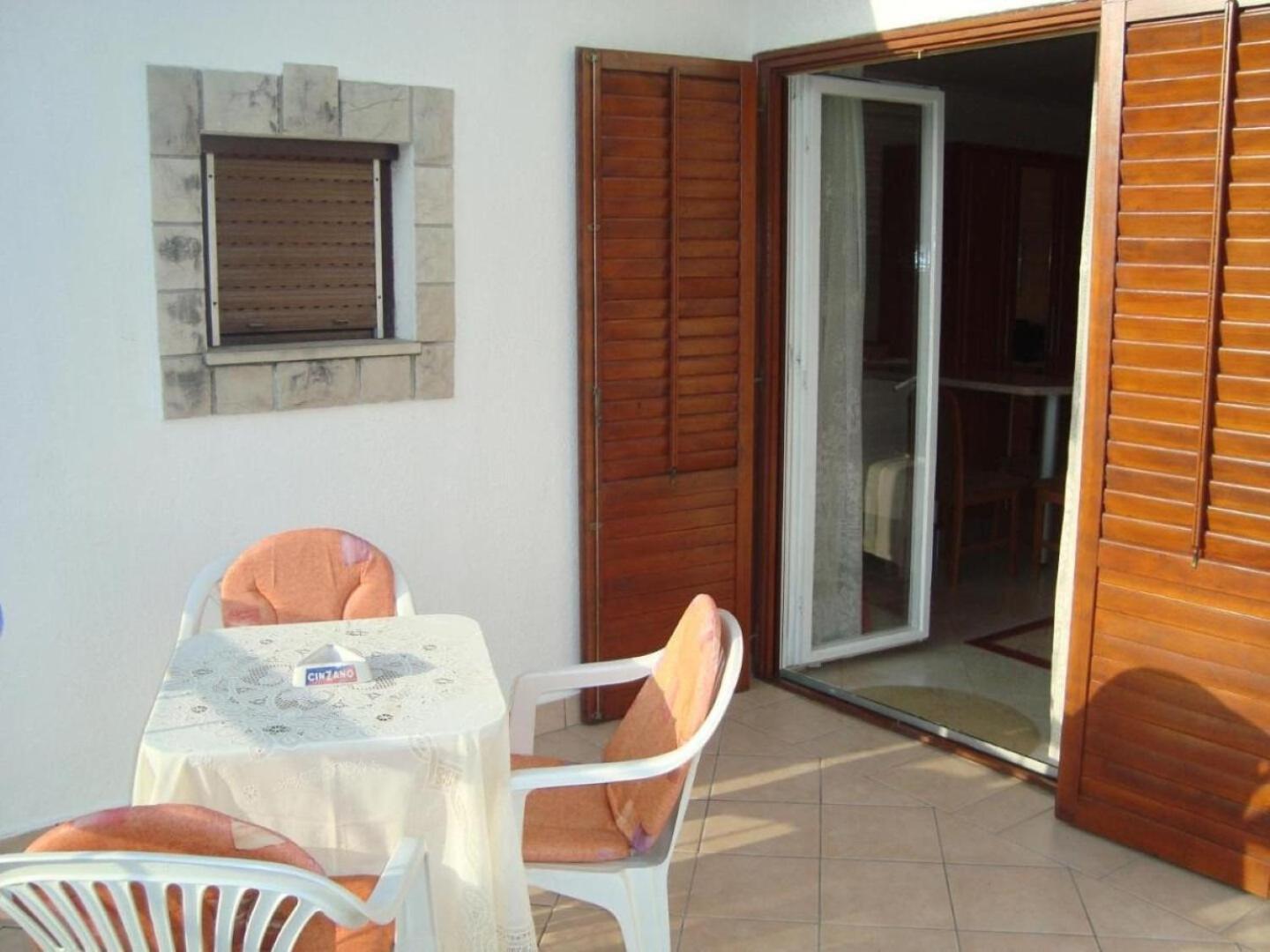 Apartment Marie Omišalj Kültér fotó