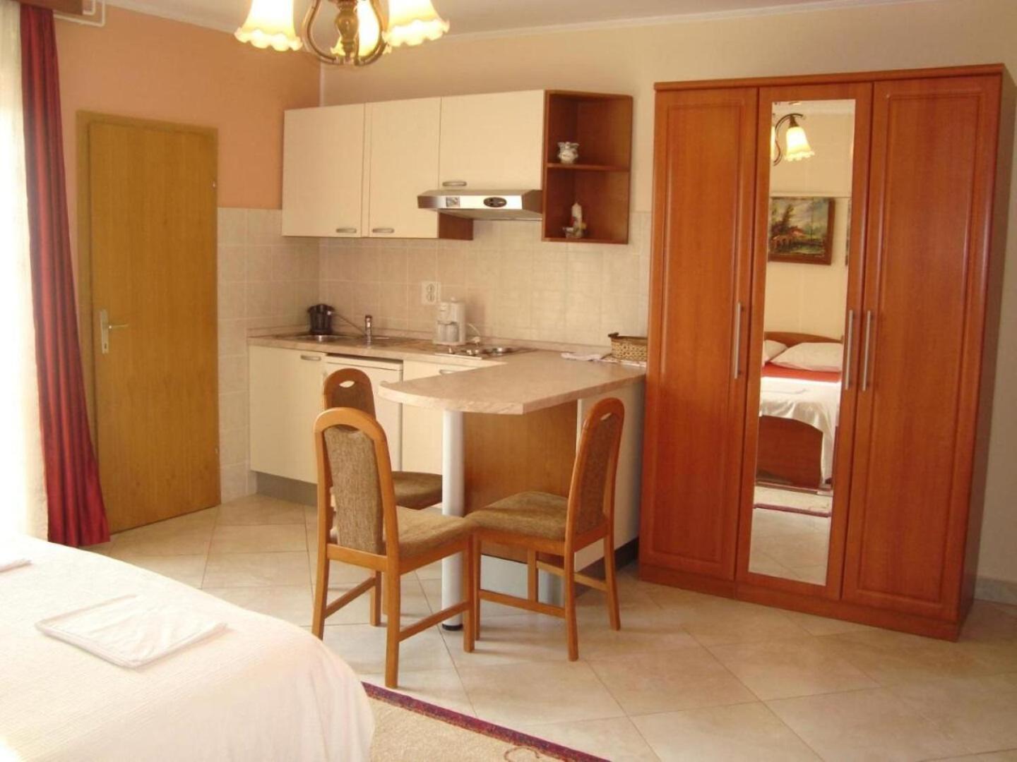 Apartment Marie Omišalj Kültér fotó